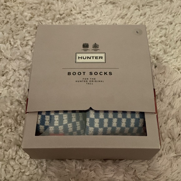 HUNTER boot socks tall. L blue checkers 7 -9M 8-10F NIB - Picture 4 of 5
